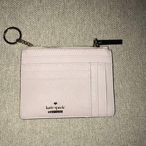 Wallet/key holderKate Spade! Perfect for commuting